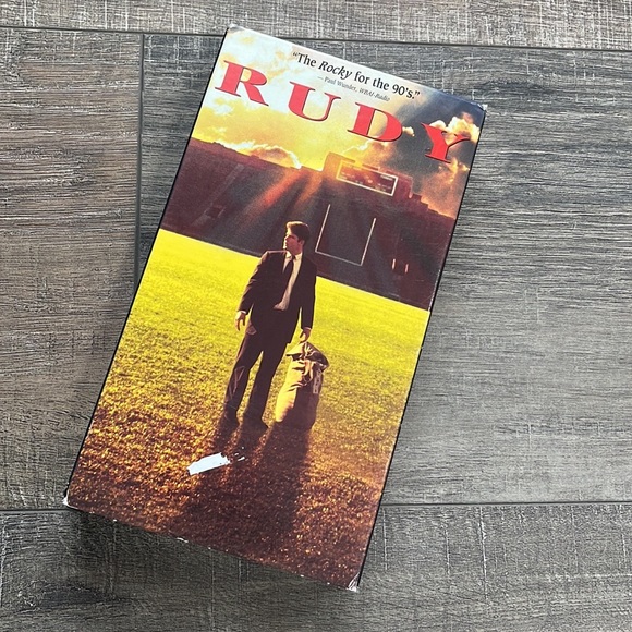 Rudy Vintage VHS Movie 1994~Bundle~ 2 For $20 Listings to save$$ - Picture 7 of 7